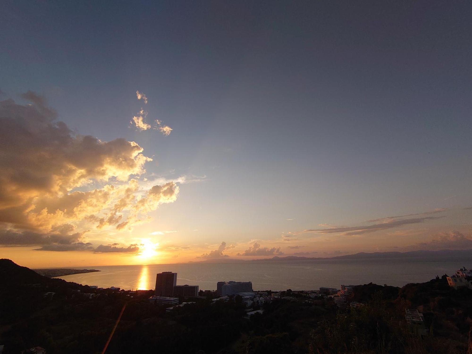 Rhodes Skyline Suites Ixia  Exterior foto
